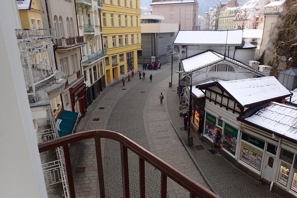 Apartment In City Center - Morassi Karlovy Vary Dış mekan fotoğraf